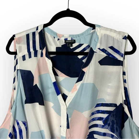 Torrid Blue Geo Peplum Georgette Button-Front Tie-Front Blouse  4 - Picture 4 of 7